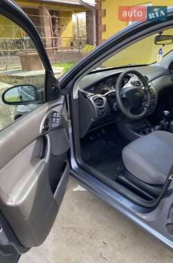 Универсал Ford Focus 2003 в 