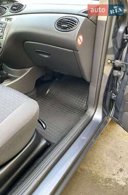 Универсал Ford Focus 2003 в 