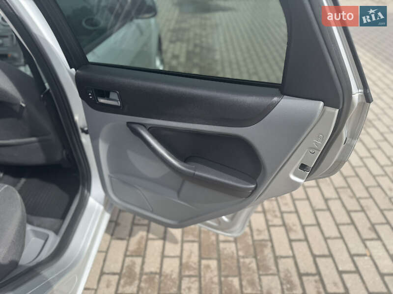 Универсал Ford Focus 2009 в Ровно