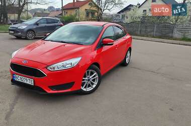 Седан Ford Focus 2015 в 