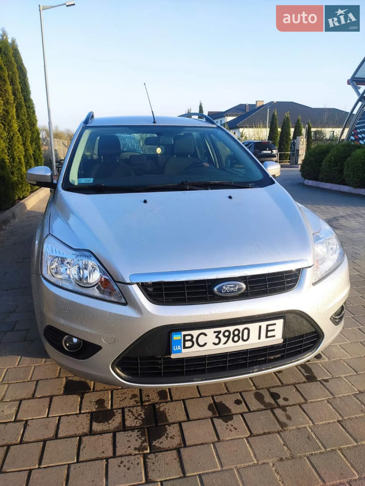 2010 Ford Focus - мініатюра 10