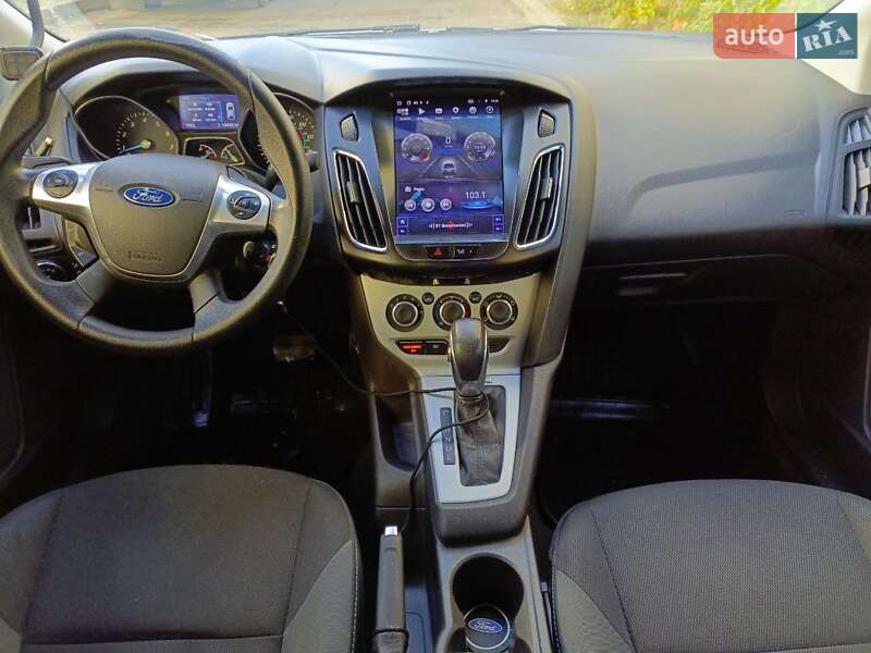 Седан Ford Focus 2014 в Києві
