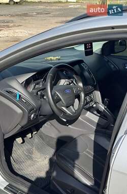 Универсал Ford Focus 2012 в 