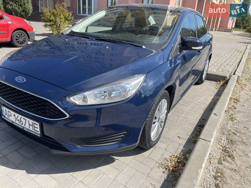 Седан Ford Focus 2017 в 
