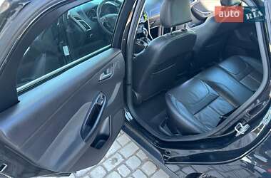 Седан Ford Focus 2015 в 