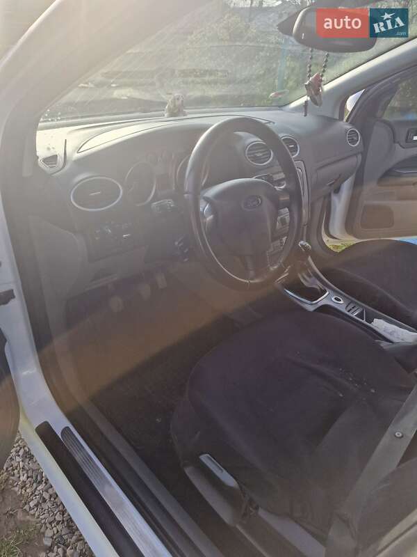 Универсал Ford Focus 2008 в Надворной