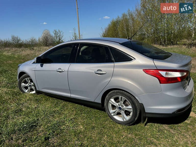 Седан Ford Focus 2013 в Хмельницком