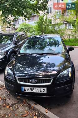 Хэтчбек Ford Focus 2006 в 