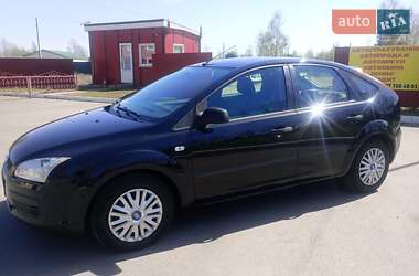 Хэтчбек Ford Focus 2006 в 