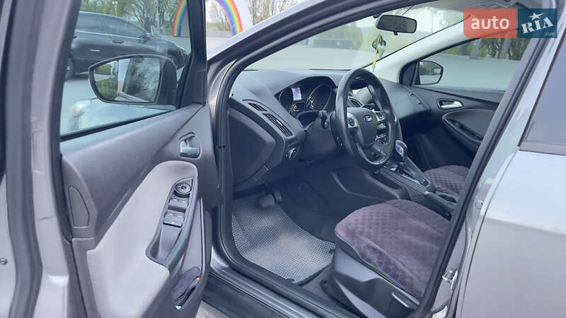 Седан Ford Focus 2014 в Запорожье фото 9 Седан Ford Focus 2014 в Запорожье