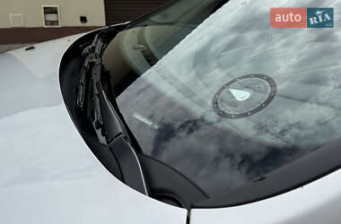 Хетчбек Ford Focus 2014 в 