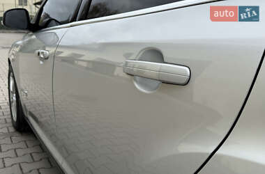 Хетчбек Ford Focus 2014 в 