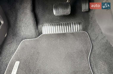 Хетчбек Ford Focus 2014 в 
