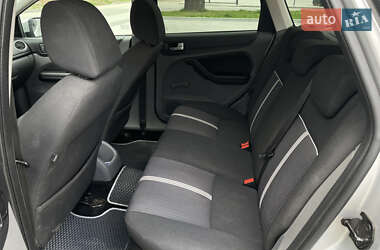 Универсал Ford Focus 2010 в 
