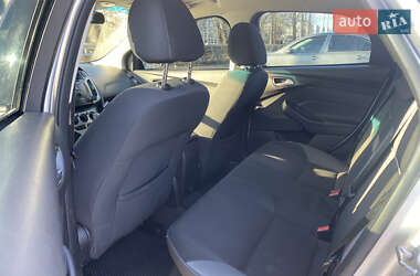 Седан Ford Focus 2014 в 