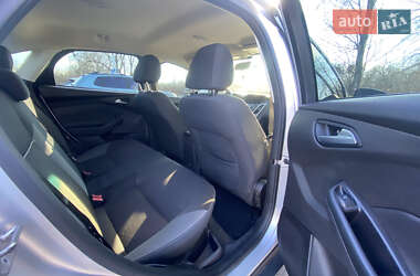 Седан Ford Focus 2014 в 