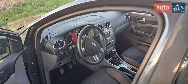 Универсал Ford Focus 2009 в Глухове