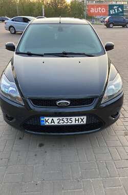 Хэтчбек Ford Focus 2009 в 