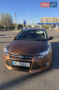 Хэтчбек Ford Focus 2013 в 