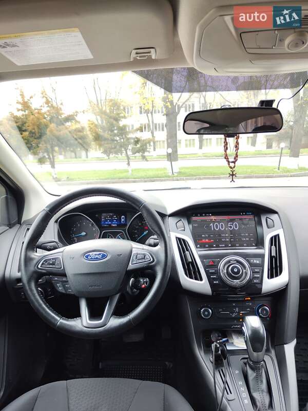 Седан Ford Focus 2015 в Харькове фото 12 Седан Ford Focus 2015 в Харькове