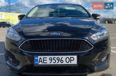 Хэтчбек Ford Focus 2018 в 