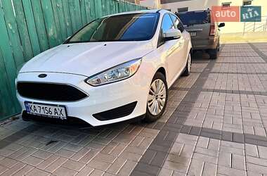 Седан Ford Focus 2016 в 