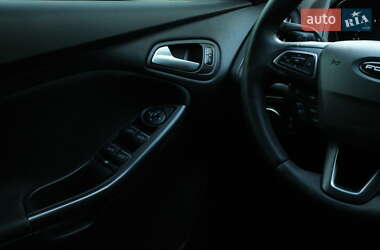 Универсал Ford Focus 2015 в 