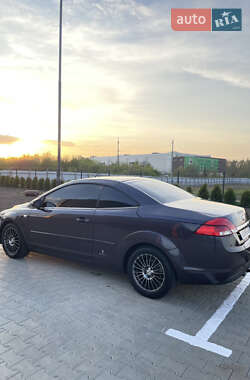 Кабриолет Ford Focus 2007 в 