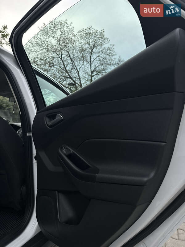 Седан Ford Focus 2014 в Умани