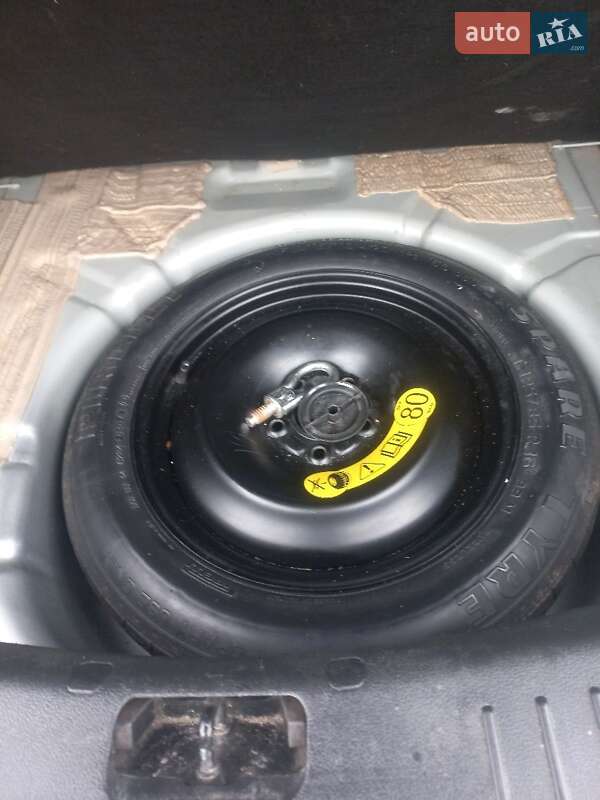 Хэтчбек Ford Focus 2007 в Ровно