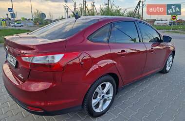 Седан Ford Focus 2013 в 