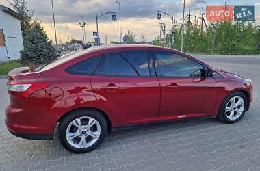 Седан Ford Focus 2013 в 