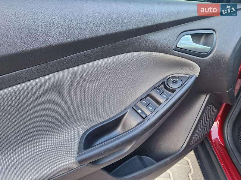 Седан Ford Focus 2013 в Виннице