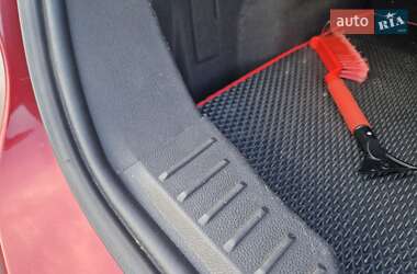 Седан Ford Focus 2013 в 