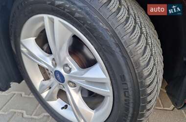 Седан Ford Focus 2013 в 