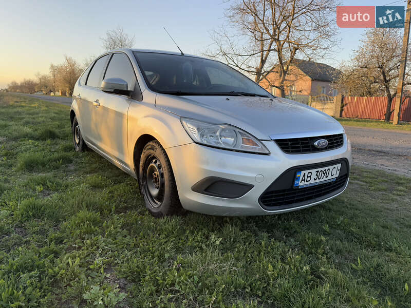 Хэтчбек Ford Focus 2008 в 
