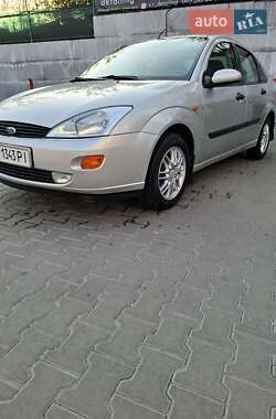 Седан Ford Focus 2000 в 