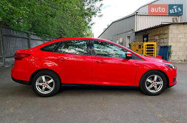 Седан Ford Focus 2016 в 