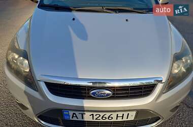 Хэтчбек Ford Focus 2009 в 