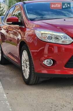 Универсал Ford Focus 2011 в 