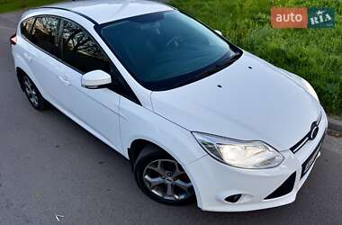 Хетчбек Ford Focus 2014 в 
