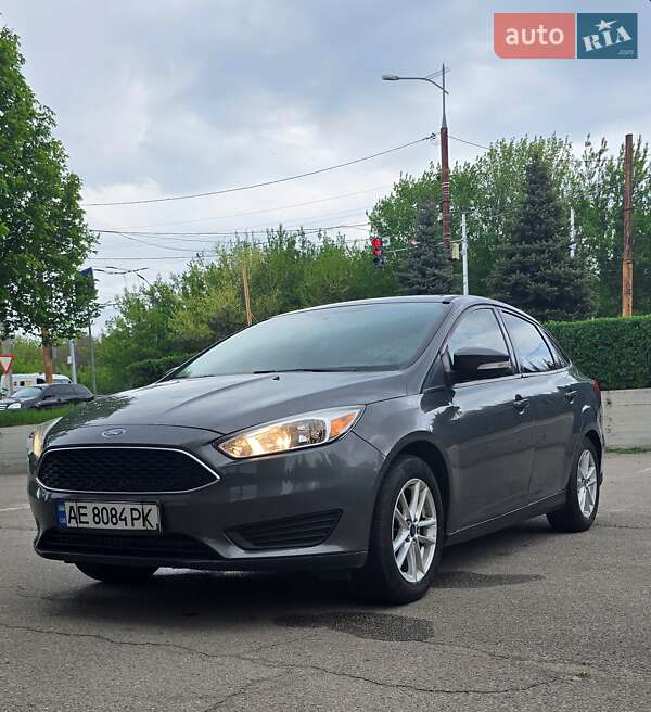Седан Ford Focus 2015 в Днепре