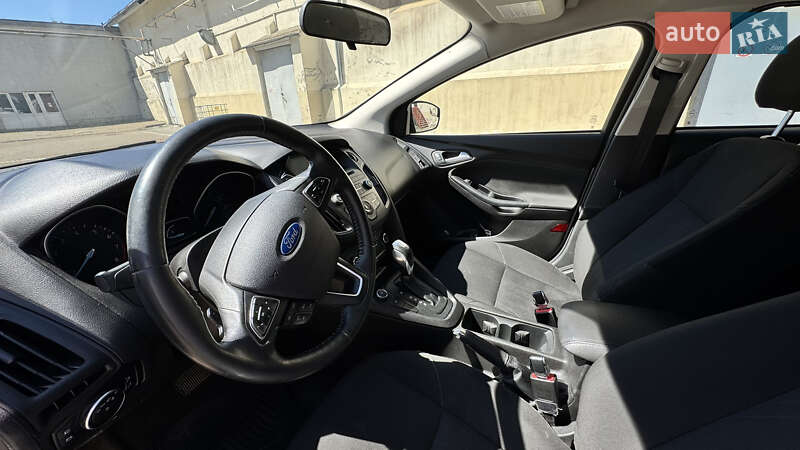 Седан Ford Focus 2015 в Львове