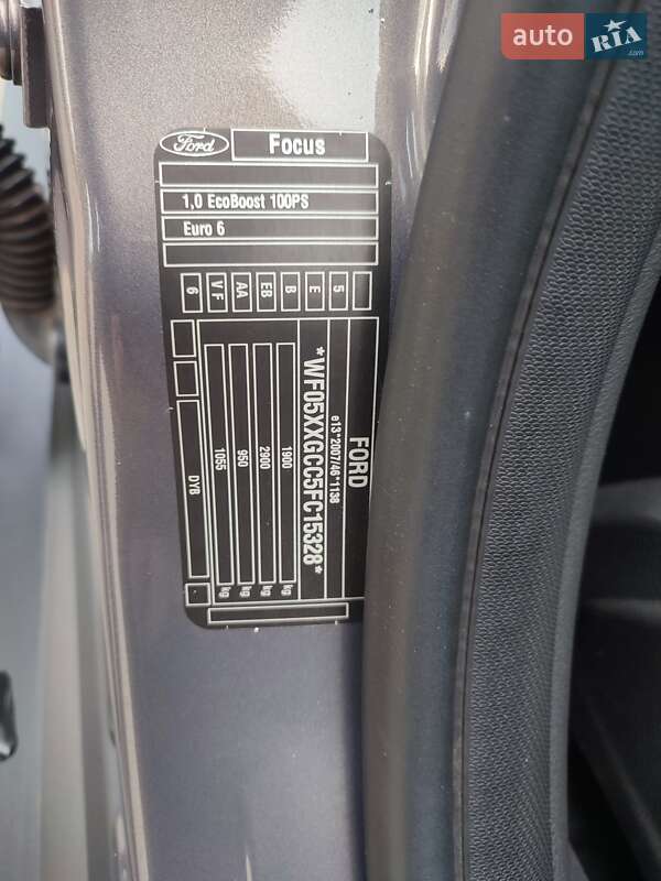Хэтчбек Ford Focus 2015 в Пирятине