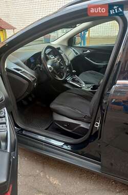 Універсал Ford Focus 2011 в 