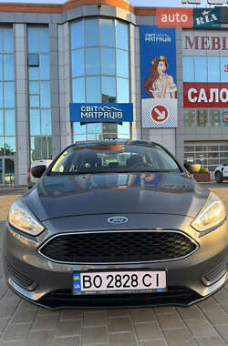 Седан Ford Focus 2016 в 