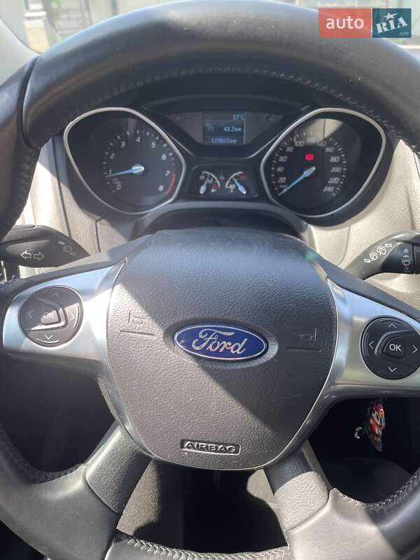 Хэтчбек Ford Focus 2013 в Харькове фото 2 Хэтчбек Ford Focus 2013 в Харькове