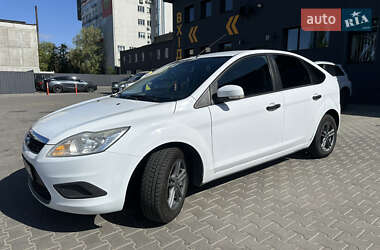 Хетчбек Ford Focus 2011 в 