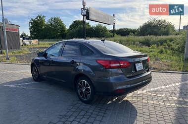 Седан Ford Focus 2017 в 