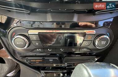 Хэтчбек Ford Focus 2013 в 